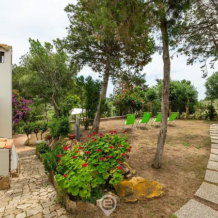 Holiday home Mary